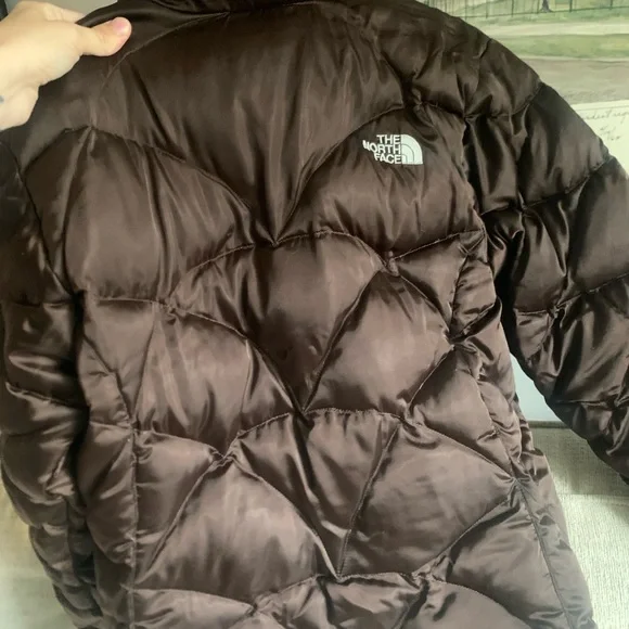 North face puffer coat in a - Picture 3 of 5